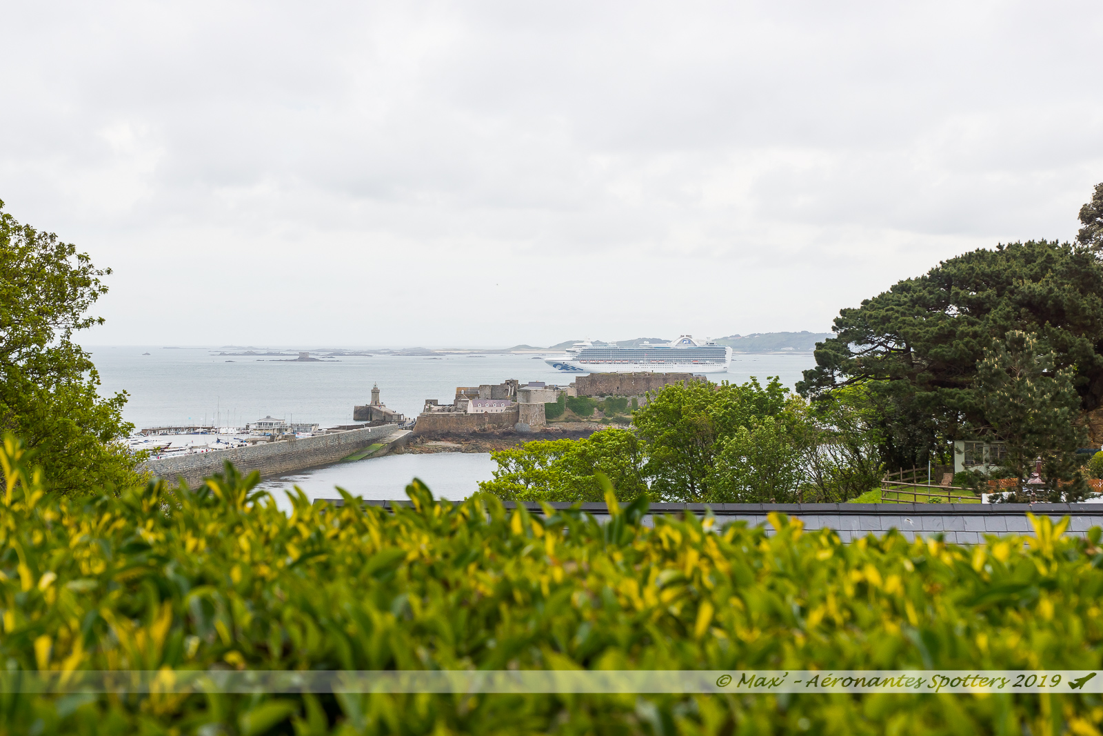 Guernsey Island - Saint Peter Port et sa baie vus depuis les hauteurs de Havelet