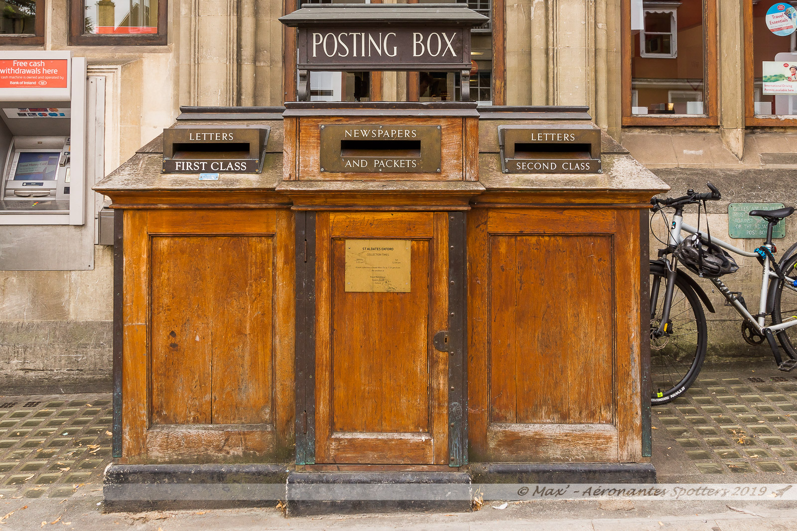 Oxford City - Boites aux lettres anciennes à au bureau de poste d'Oxford St Aldates