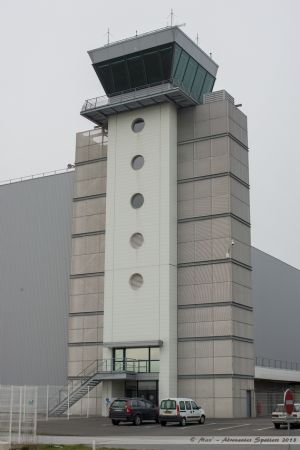 Tour de contrôle de l'aéroport de Saint Nazaire - Montoir