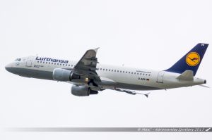Airbus A320-200 (D-AIPP) Lufthansa