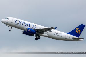 Airbus A320-200 (5B-DCH) Cyprus Airways