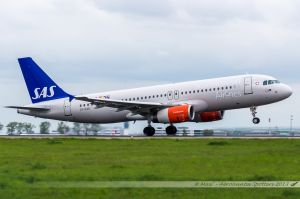 Airbus A320-200 (OY-KAO) SAS Scandinavian Airlines