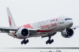 Boeing B777-300ER (B2035) Air China "Smiling China c/s"