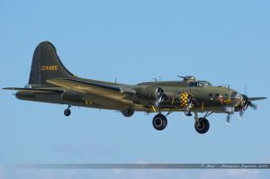Boeing B-17G Flying Fortress (G-BEPF) "Sally B"