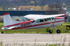 Cessna 180K Skywagon 180 (N180EL) Private