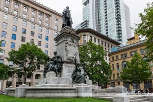 Square Phillips et sa statue en hommage au Roi Edouard VII