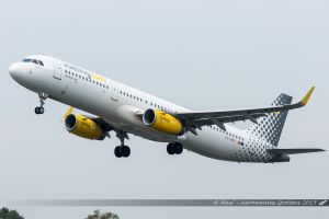 Airbus A321-200SL (EC-MGY) Vueling