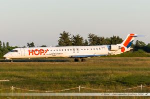Bombardier CRJ1000 (F-HMLD) Hop! Britair