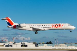 Bombardier CRJ700 (F-GRZL) Hop!