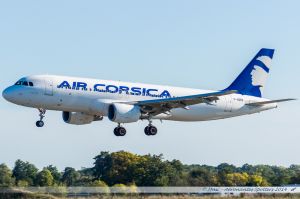 Airbus A320 (F-HZPG) Air Corsica